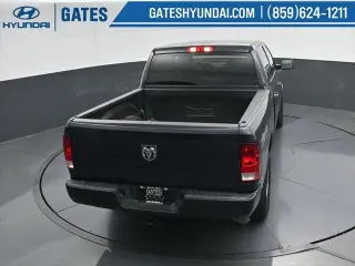 Ram 1500 Classic 2021 4x4 Tradesman 4p Camión Cabina Completa 5.5 pies CB