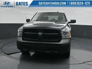 Ram 1500 Classic 2021 4x4 Tradesman 4p Camión Cabina Completa 5.5 pies CB