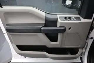 Ford F-350 Super Duty 2022 4x4 XL 4 puertas Cabina de tripulación 6,8 pies SB SRW Camioneta pickup