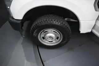 Ford F-350 Super Duty 2022 4x4 XL 4 puertas Cabina de tripulación 6,8 pies SB SRW Camioneta pickup