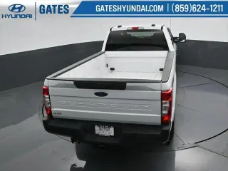 Ford F-350 Super Duty 2022 4x4 XL 4 puertas Cabina de tripulación 6,8 pies SB SRW Camioneta pickup