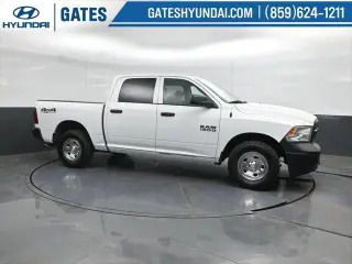 Ram 1500 2016 4x4 Tradesman 4p Camioneta Cabina Completa 5.5 pies BA