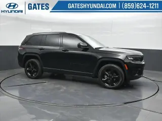 Jeep Grand Cherokee 2023 4x4 Altitude 4p SUV