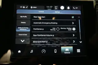 Jeep Grand Cherokee 2023 4x4 Altitude 4p SUV