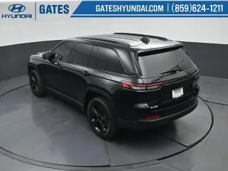 Jeep Grand Cherokee 2023 4x4 Altitude 4p SUV