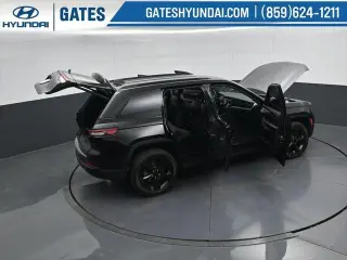 Jeep Grand Cherokee 2023 4x4 Altitude 4p SUV
