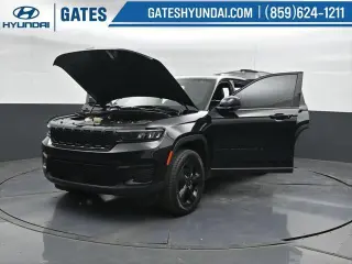 Jeep Grand Cherokee 2023 4x4 Altitude 4p SUV