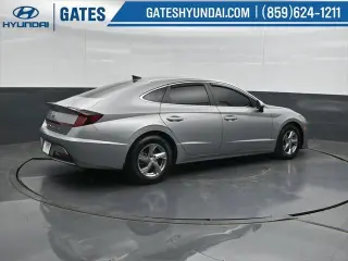 Hyundai SONATA 2023 SE Sedán 4p.