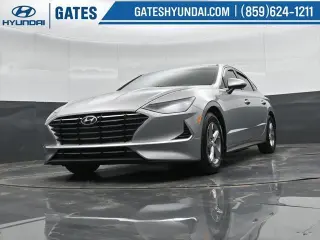 Hyundai SONATA 2023 SE Sedán 4p.