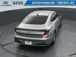 Hyundai SONATA 2023 SE Sedán 4p.