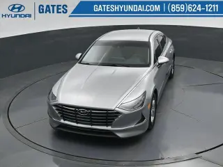Hyundai SONATA 2023 SE Sedán 4p.