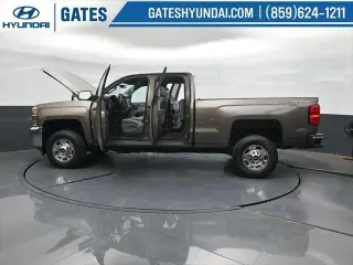 Chevrolet Silverado 2500HD 2015 4x4 Work Truck 4p Cab Doble Standard