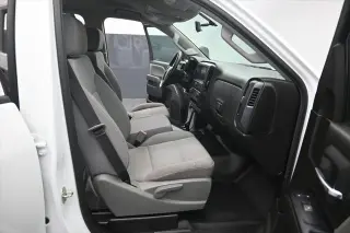 Chevrolet Silverado 3500HD 2017 4x4 Work Truck 4p Crew Cab SRW