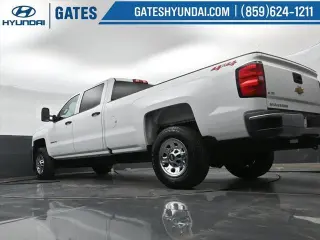 Chevrolet Silverado 3500HD 2017 4x4 Work Truck 4p Crew Cab SRW