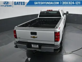 Chevrolet Silverado 3500HD 2017 4x4 Work Truck 4p Crew Cab SRW