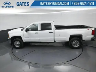 Chevrolet Silverado 3500HD 2017 4x4 Work Truck 4p Crew Cab SRW