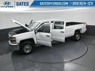 Chevrolet Silverado 3500HD 2017 4x4 Work Truck 4p Crew Cab SRW