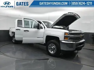 Chevrolet Silverado 3500HD 2017 4x4 Work Truck 4p Crew Cab SRW