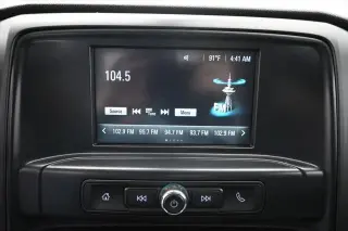Chevrolet Silverado 2500HD 2018 4x4 Camión de trabajo 4 puertas Cabina Crew SB