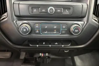Chevrolet Silverado 2500HD 2018 4x4 Camión de trabajo 4 puertas Cabina Crew SB