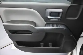 Chevrolet Silverado 2500HD 2018 4x4 Camión de trabajo 4 puertas Cabina Crew SB