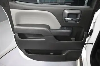 Chevrolet Silverado 2500HD 2018 4x4 Camión de trabajo 4 puertas Cabina Crew SB