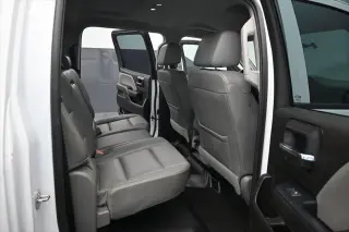 Chevrolet Silverado 2500HD 2018 4x4 Camión de trabajo 4 puertas Cabina Crew SB