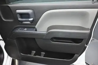 Chevrolet Silverado 2500HD 2018 4x4 Camión de trabajo 4 puertas Cabina Crew SB