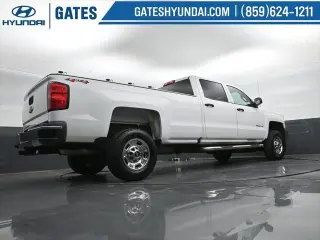 Chevrolet Silverado 2500HD 2018 4x4 Camión de trabajo 4 puertas Cabina Crew SB