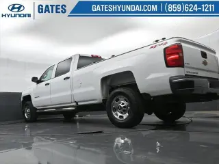 Chevrolet Silverado 2500HD 2018 4x4 Camión de trabajo 4 puertas Cabina Crew SB