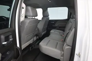 Chevrolet Silverado 2500HD 2018 4x4 Camión de trabajo 4 puertas Cabina Crew SB