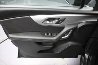 Chevrolet Blazer 2020 AWD LT 4 puertas SUV con 2LT