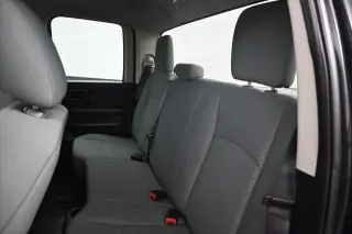 Ram 1500 2018 4x4 Tradesman 4 puertas Cabina Cuádruple 6,3 pies SB Pickup