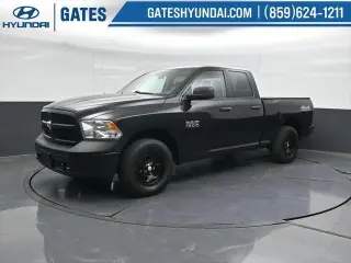 Ram 1500 2018 4x4 Tradesman 4 puertas Cabina Cuádruple 6,3 pies SB Pickup