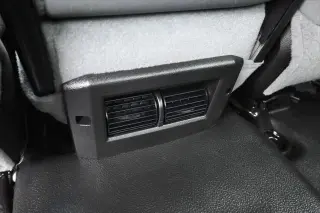 Ram 1500 Classic 2019 4x4 Tradesman 4p. Cabina de Conductor Completa 5.5 pies Cabina Extendida Pickup