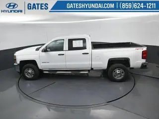 Chevrolet Silverado 2500HD 2016 4x4 Work Truck 4p Cabaína Completa SR