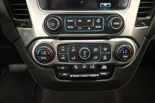 Chevrolet Tahoe 2019 4x4 LS 4p SUV