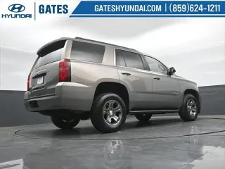 Chevrolet Tahoe 2019 4x4 LS 4p SUV