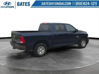 Ram 1500 Classic 2019 4x4 Tradesman 4p Camioneta Cabina Extendida 5.5 pies ST
