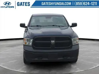 Ram 1500 Classic 2019 4x4 Tradesman 4p Camioneta Cabina Extendida 5.5 pies ST