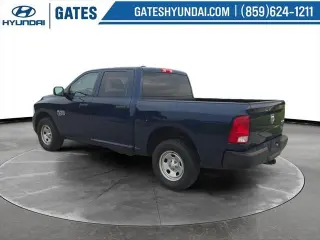 Ram 1500 Classic 2019 4x4 Tradesman 4p Camioneta Cabina Extendida 5.5 pies ST