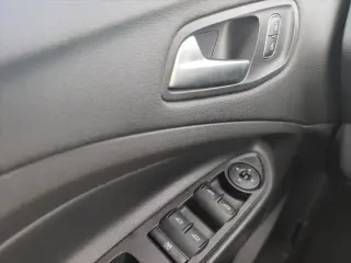Ford Escape 2018 AWD SE SUV 4 puertas