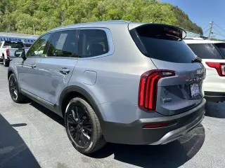 Kia Telluride 2022 AWD SX 4dr SUV