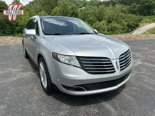 Lincoln MKT 2019 AWD Reserve 4dr Crossover