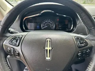 Lincoln MKT 2019 AWD Reserve 4dr Crossover