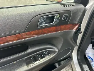 Lincoln MKT 2019 AWD Reserve 4dr Crossover