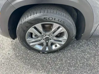 Kia Seltos 2023 AWD S 4p SUV