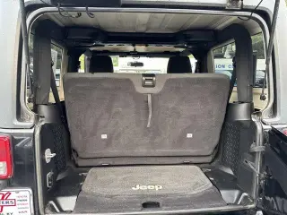 Jeep Wrangler 2011 4x4 Sport 2p SUV