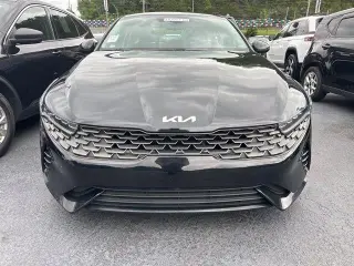 Kia K5 2022 LXS 4p Sedan