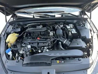 Kia K5 2022 LXS 4p Sedan